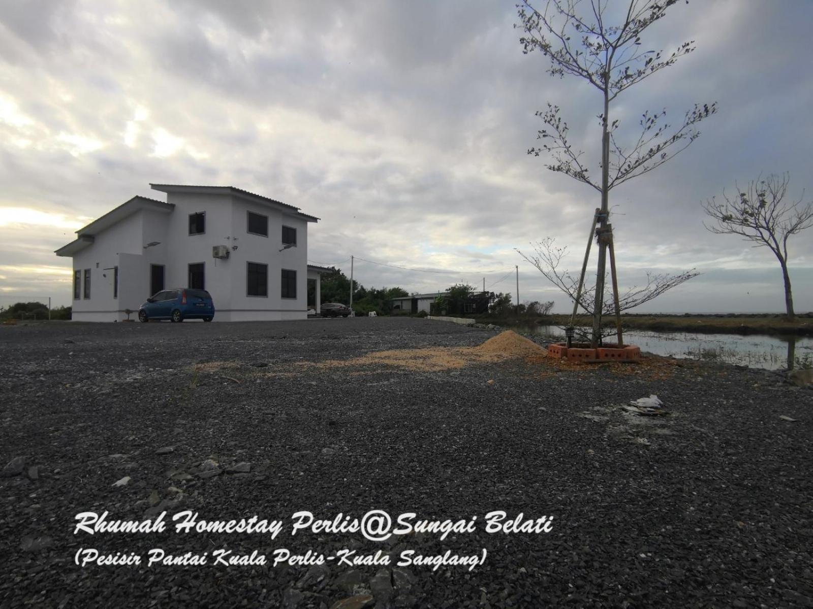 Rhumah Sungai Belati Vila Simpang Empat  Exterior foto